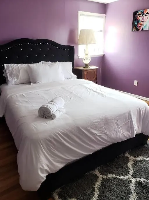 Stay With Ayana In St Albans New York 0*,  United States