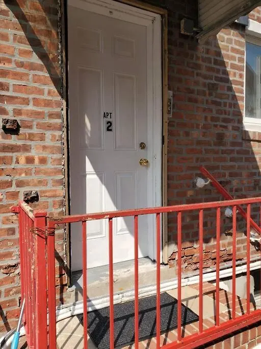 Stay With Ayana In St Albans New York Apartment